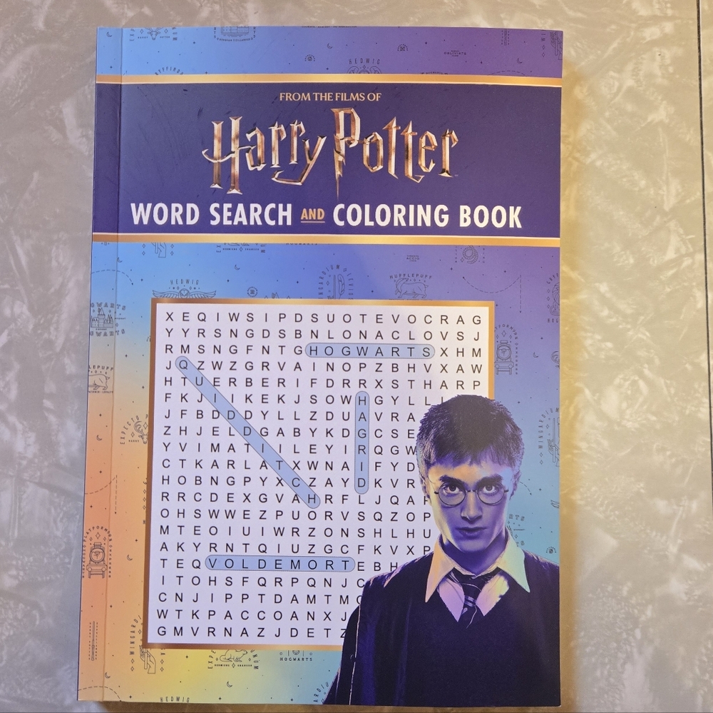 Harry Potter Word Search and Coloring Book